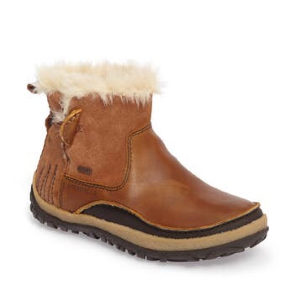 🌱 Merrell Pull On Waterproof Bootie